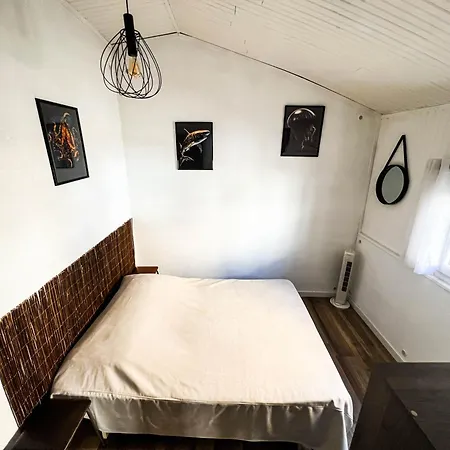 Maisonnette De Pecheur Chauffee Et Climatisee Semesterbostad