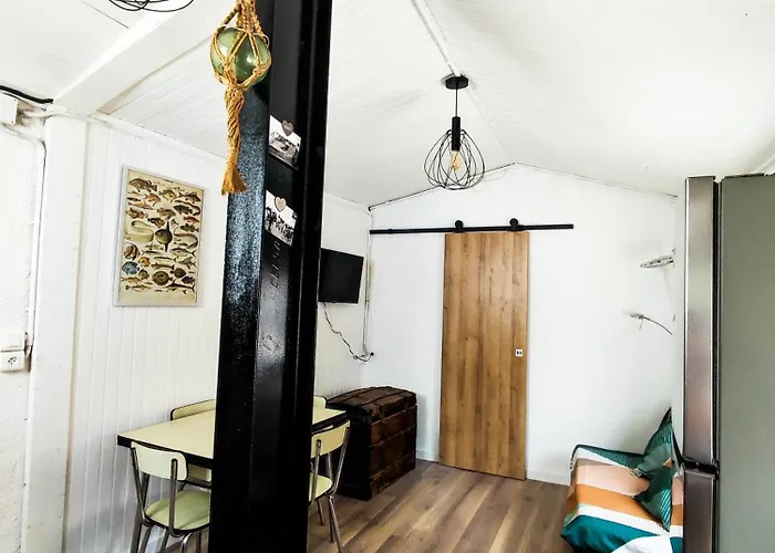 펜션 Maisonnette De Pecheur Chauffee Et Climatisee 포르트라누벨